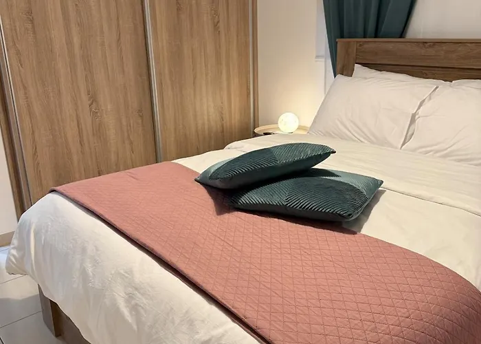 Abitare Retreat * Пафос